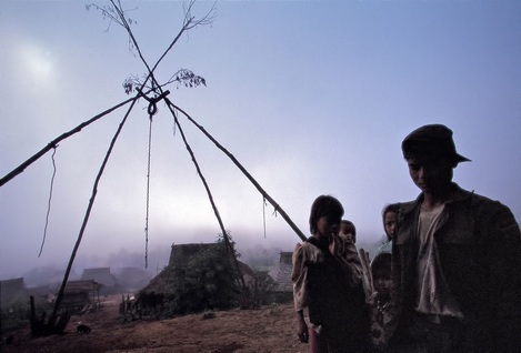 Ben Davies Tribes in the Mist